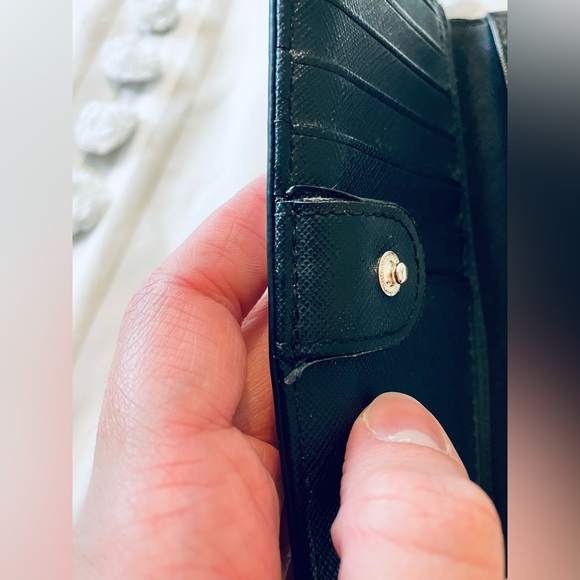 🤎🖤Neutral Kate Spade wallet🤎🖤 - Picture 7 of 7